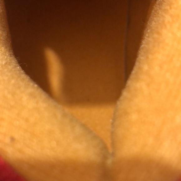 Im selling these because i dont wear a size 8.5 - Picture 5 of 5